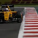 Kevin Magnussen (DEN) Renault Sport F1 Team RS16 at Formula One World Championship, Rd19, Mexican Grand Prix, Qualifying, Circuit Hermanos Rodriguez, Mexico City, Mexico, Saturday 29 October 2016. © Sutton Images