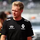 Kevin Magnussen (DEN) Renault Sport F1 Team on the drivers parade at Formula One World Championship, Rd19, Mexican Grand Prix, Race, Circuit Hermanos Rodriguez, Mexico City, Mexico, Sunday 30 October 2016. © Sutton Images