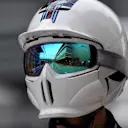 Williams mechanic at Formula One World Championship, Rd4, Russian Grand Prix, Practice, Sochi Autodrom, Sochi, Krasnodar Krai, Russia, Friday 29 April 2016. © Sutton Motorsport Images