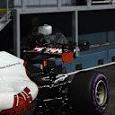 Romain Grosjean (FRA) Haas VF-16 with broken rear wing after hitting the wall in FP2 at Formula One World Championship, Rd15, Singapore Grand Prix, Practice, Marina Bay Street Circuit, Singapore, Friday 16 September 2016. © Sutton Images