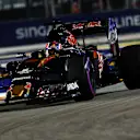 Daniil Kvyat (RUS) Scuderia Toro Rosso STR11 at Formula One World Championship, Rd15, Singapore Grand Prix, Qualifying, Marina Bay Street Circuit, Singapore, Saturday 17 September 2016. © Sutton Images