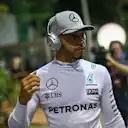 Lewis Hamilton (GBR) Mercedes AMG F1 at Formula One World Championship, Rd15, Singapore Grand Prix, Qualifying, Marina Bay Street Circuit, Singapore, Saturday 17 September 2016. © Sutton Images