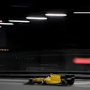 Jolyon Palmer (GBR) Renault Sport F1 Team RS16 at Formula One World Championship, Rd15, Singapore Grand Prix, Race, Marina Bay Street Circuit, Singapore, Sunday 18 September 2016. © Sutton Images
