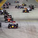 Nico Rosberg (GER) Mercedes-Benz F1 W07 Hybrid leads at the start of the race as Nico Hulkenberg (GER) Force India VJM09 crashes at Formula One World Championship, Rd15, Singapore Grand Prix, Race, Marina Bay Street Circuit, Singapore, Sunday 18 September 2016. © Sutton Images