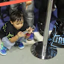 Fan at Formula One World Championship, Rd15, Singapore Grand Prix, Preparations, Marina Bay Street Circuit, Singapore, Thursday 15 September 2016. © Sutton Images
