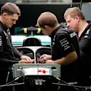 Halo on the Mercedes-Benz F1 W07 Hybrid at Formula One World Championship, Rd15, Singapore Grand Prix, Preparations, Marina Bay Street Circuit, Singapore, Thursday 15 September 2016. © Sutton Images
