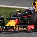 Daniel Ricciardo (AUS) Red Bull Racing RB12 wirh aero paint on front suspension at Formula One World Championship, Rd5, Spanish Grand Prix, Practice, Barcelona, Spain, Friday 13 May 2016. © Sutton Motorsport Images