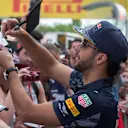 Daniel Ricciardo (AUS) Red Bull Racing signs autographs for the fans at Formula One World Championship, Rd5, Spanish Grand Prix, Preparations, Barcelona, Spain, Thursday 12 May 2016. © Sutton Images