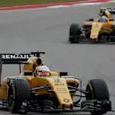 Kevin Magnussen (DEN) Renault Sport F1 Team RS16 and Jolyon Palmer (GBR) Renault Sport F1 Team RS16 at Formula One World Championship, Rd18, United States Grand Prix, Race, Circuit of the Americas, Austin, Texas, USA, Sunday 23 October 2016. © Sutton Images