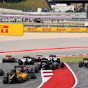 Nico Hulkenberg (GER) Force India VJM09, Carlos Sainz jr (ESP) Scuderia Toro Rosso STR11 and Fernando Alonso (ESP) McLaren MP4-31 clash at the start of the race at Formula One World Championship, Rd18, United States Grand Prix, Race, Circuit of the Americas, Austin, Texas, USA, Sunday 23 October 2016. © Sutton Images