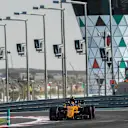 Carlos Sainz (ESP) Renault Sport F1 Team RS17 at Formula One World Championship, Rd20, Abu Dhabi Grand Prix, Qualifying, Yas Marina Circuit, Abu Dhabi, UAE, Saturday 25 November 2017. © Kym Illman/Sutton Images