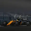 Nico Hulkenberg (GER) Renault Sport F1 Team RS17 at Formula One World Championship, Rd20, Abu Dhabi Grand Prix, Qualifying, Yas Marina Circuit, Abu Dhabi, UAE, Saturday 25 November 2017. © Kym Illman/Sutton Images