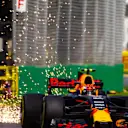 Max Verstappen (NED) Red Bull Racing RB13 sparks at Formula One World Championship, Rd1, Australian Grand Prix, Practice, Albert Park, Melbourne, Australia, Friday 24 March 2017. © Sutton Motorsport Images