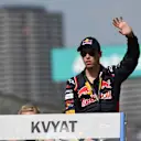 Daniil Kvyat (RUS) Scuderia Toro Rosso on the drivers parade at Formula One World Championship, Rd1, Australian Grand Prix, Race, Albert Park, Melbourne, Australia, Sunday 26 March 2017. © Sutton Motorsport Images