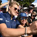 Marcus Ericsson (SWE) Sauber fans selfie at Formula One World Championship, Rd1, Australian Grand Prix, Preparations, Albert Park, Melbourne, Australia, Thursday 23 March 2017. © Sutton Motorsport Images