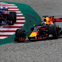 Daniel Ricciardo (AUS) Red Bull Racing RB13 runs wide through the gravel at Formula One World Championship, Rd9, Austrian Grand Prix, Practice, Spielberg, Austria, Friday 7 July 2017. © Sutton Images