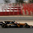 Nico Hulkenberg (GER) Renault Sport F1 Team RS17 at Formula One World Championship, Rd3, Bahrain Grand Prix Practice, Bahrain International Circuit, Sakhir, Bahrain, Friday 14 April 2017. © Sutton Motorsport Images