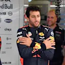 Daniel Ricciardo (AUS) Red Bull Racing at Formula One World Championship, Rd3, Bahrain Grand Prix Practice, Bahrain International Circuit, Sakhir, Bahrain, Friday 14 April 2017. © Sutton Motorsport Images