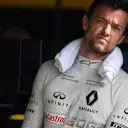 Jolyon Palmer (GBR) Renault Sport F1 Team at Formula One World Championship, Rd3, Bahrain Grand Prix Qualifying, Bahrain International Circuit, Sakhir, Bahrain, Saturday 15 April 2017. © Sutton Motorsport Images