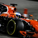 Fernando Alonso (ESP) McLaren MCL32 at Formula One World Championship, Rd3, Bahrain Grand Prix Race, Bahrain International Circuit, Sakhir, Bahrain, Sunday 16 April 2017. © Sutton Motorsport Images