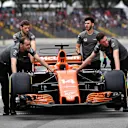 McLaren mechanics with McLaren MCL32 in pit lane at Formula One World Championship, Rd19, Brazilian Grand Prix, Qualifying, Interlagos, Sao Paulo, Brazil, Saturday 11 November 2017. © Mark Sutton/Sutton Images
