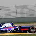Carlos Sainz (ESP) Scuderia Toro Rosso STR12 at Formula One World Championship, Rd2, Chinese Grand Prix, Qualifying, Shanghai, China, Saturday 8 April 2017. © Sutton Motorsport Images