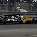 Jolyon Palmer (GBR) Renault Sport F1 Team RS17 spins at Formula One World Championship, Rd2, Chinese Grand Prix, Race, Shanghai, China, Sunday 9 April 2017. © Sutton Motorsport Images