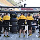 Renault Sport F1 Team Mechanics exercise in pitlane at Formula One World Championship, Rd13, Italian Grand Prix, Race, Monza, Italy, Sunday 3 September 2017. © Sutton Images