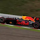 Daniel Ricciardo (AUS) Red Bull Racing RB13 at Formula One World Championship, Rd16, Japanese Grand Prix, Qualifying, Suzuka, Japan, Saturday 7 October 2017. © Manuel Goria/Sutton Images