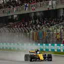 Jolyon Palmer (GBR) Renault Sport F1 Team RS17 at Formula One World Championship, Rd15, Malaysian Grand Prix, Practice, Sepang, Malaysia, Friday 29 September 2017. © Kym Illman/Sutton Images