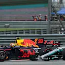 Max Verstappen (NED) Red Bull Racing RB13 and Lewis Hamilton (GBR) Mercedes-Benz F1 W08 Hybrid battle at Formula One World Championship, Rd15, Malaysian Grand Prix, Race, Sepang, Malaysia, Sunday 1 Octoberr 2017. © Kym Illman/Sutton Images