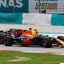 Max Verstappen (NED) Red Bull Racing RB13 overtakes Lewis Hamilton (GBR) Mercedes-Benz F1 W08 Hybrid at Formula One World Championship, Rd15, Malaysian Grand Prix, Race, Sepang, Malaysia, Sunday 1 Octoberr 2017. © Steven Tee/LAT/Sutton Images