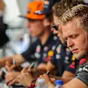 Kevin Magnussen (DEN) Haas F1 signs autographs for the fans at Formula One World Championship, Rd15, Malaysian Grand Prix, Race, Sepang, Malaysia, Sunday 1 Octoberr 2017. © Kym Illman/Sutton Images