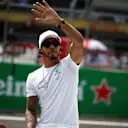 Lewis Hamilton (GBR) Mercedes AMG F1 on the drivers parade at Formula One World Championship, Rd18, Mexican Grand Prix, Race, Circuit Hermanos Rodriguez, Mexico City, Mexico, Sunday 29 October 2017. © Manuel Goria/Sutton Images