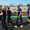 Marcus Ericsson (SWE) Sauber walks the track at Formula One World Championship, Rd18, Mexican Grand Prix, Preparations, Circuit Hermanos Rodriguez, Mexico City, Mexico, Thursday 26 October 2017. © Kym Illman/Sutton Images