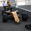 The crashed car of Jolyon Palmer (GBR) Renault Sport F1 Team RS17 in Qualifying at Formula One World Championship, Rd4, Russian Grand Prix, Qualifying, Sochi Autodrom, Sochi, Krasnodar Krai, Russia, Saturday 29 April 2017. © Sutton Motorsport Images