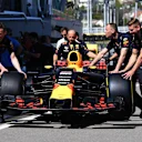 Red Bull Racing mechanics with Red Bull Racing RB13 in pit lane at Formula One World Championship, Rd4, Russian Grand Prix, Preparations, Sochi Autodrom, Sochi, Krasnodar Krai, Russia, Thursday 27 April 2017. © Sutton Motorsport Images