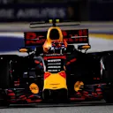 Max Verstappen (NED) Red Bull Racing RB13 at Formula One World Championship, Rd14, Singapore Grand Prix, Practice, Marina Bay Street Circuit, Singapore, Friday 15 September 2017. © Manuel Goria/Sutton Images