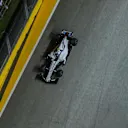Lance Stroll (CDN) Williams FW40 at Formula One World Championship, Rd14, Singapore Grand Prix, Practice, Marina Bay Street Circuit, Singapore, Friday 15 September 2017. © Sutton Images