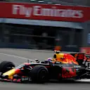 Max Verstappen (NED) Red Bull Racing RB13 at Formula One World Championship, Rd14, Singapore Grand Prix, Practice, Marina Bay Street Circuit, Singapore, Friday 15 September 2017. © Sutton Images