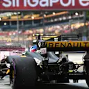 Jolyon Palmer (GBR) Renault Sport F1 Team RS17 at Formula One World Championship, Rd14, Singapore Grand Prix, Practice, Marina Bay Street Circuit, Singapore, Friday 15 September 2017. © Sutton Images