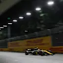 Jolyon Palmer (GBR) Renault Sport F1 Team RS17 at Formula One World Championship, Rd14, Singapore Grand Prix, Race, Marina Bay Street Circuit, Singapore, Sunday 17 September 2017. © Kym Illman/Sutton Images