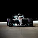 Lewis Hamilton (GBR) Mercedes-Benz F1 W08 Hybrid at Formula One World Championship, Rd14, Singapore Grand Prix, Race, Marina Bay Street Circuit, Singapore, Sunday 17 September 2017. © Mirko Stange/Sutton Images