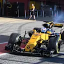 Jolyon Palmer (GBR) Renault Sport F1 Team RS17 and smoke at Formula One Testing, Day One, Barcelona, Spain, 7 March 2017. © Sutton Images