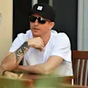 Kimi Raikkonen, Alfa Romeo Sauber F1 Team and Beat Zehnder, Alfa Romeo Sauber F1 Team Manager at