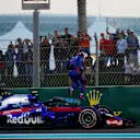 Pierre Gasly, Toro Rosso STR13 stops on track in Q1 at Formula One World Championship, Rd21, Abu Dhabi Grand Prix, Qualifying, Yas Marina Circuit, Abu Dhabi, UAE, Saturday 24 November 2018.
