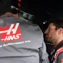 Race retiree Romain Grosjean (FRA) Haas F1 and Guenther Steiner (ITA) Team Prinicipal, Haas F1 Team at Formula One World Championship, Rd1, Australian Grand Prix, Race, Melbourne, Australia, Sunday 25 March 2018. © Mark Sutton/Sutton Images