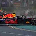 Max Verstappen (NED) Red Bull Racing RB14 spins at Formula One World Championship, Rd1, Australian Grand Prix, Race, Melbourne, Australia, Sunday 25 March 2018. © Mark Sutton/Sutton Images