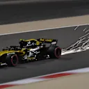 Carlos Sainz (ESP) Renault Sport F1 Team RS18 at Formula One World Championship, Rd2, Bahrain Grand Prix, Practice, Bahrain International Circuit, Sakhir, Bahrain, Friday 6 April 2018. © Jerry Andre/Sutton Images