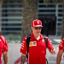 Kimi Raikkonen (FIN) Ferrari and trainer Mark Arnall (GBR) at Formula One World Championship, Rd2, Bahrain Grand Prix, Qualifying, Bahrain International Circuit, Sakhir, Bahrain, Saturday 7 April 2018. © Manuel Goria/Sutton Images